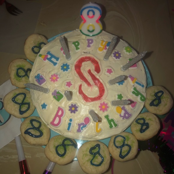 🎉That’s a wrap.🎉Thanks for partying with us 🎉 - Picture 3 of 8